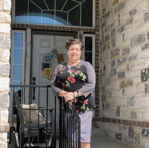 Meet your Posher, Lynnette